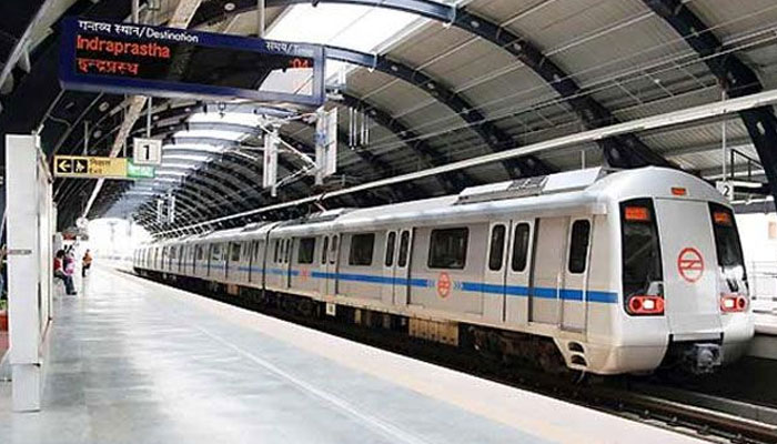 Last Year Students Apply for DMRC JE